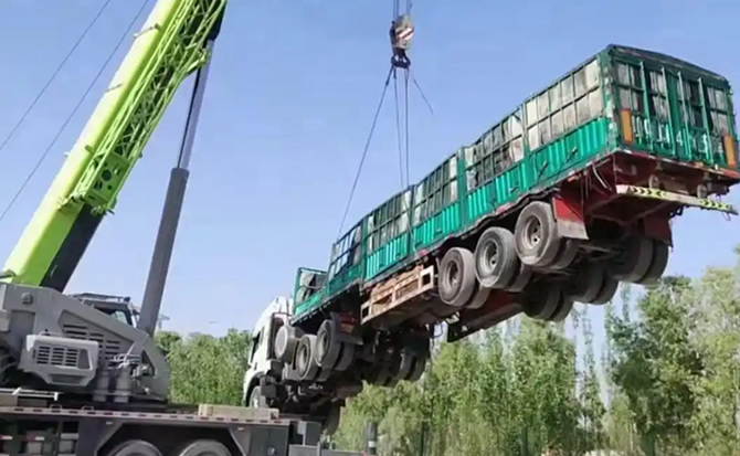 洛龙区道路脱困救援案例